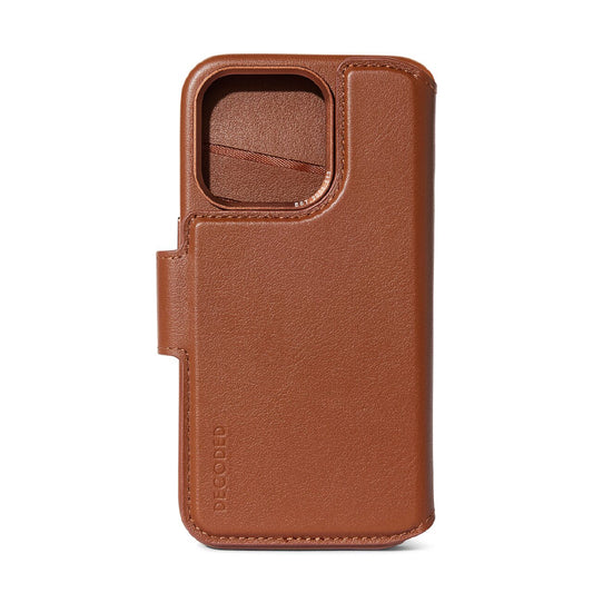 Husa + Portofel Decoded Leather Detachable Wallet pentru iPhone 15 Pro, Maro - iSTYLE RO