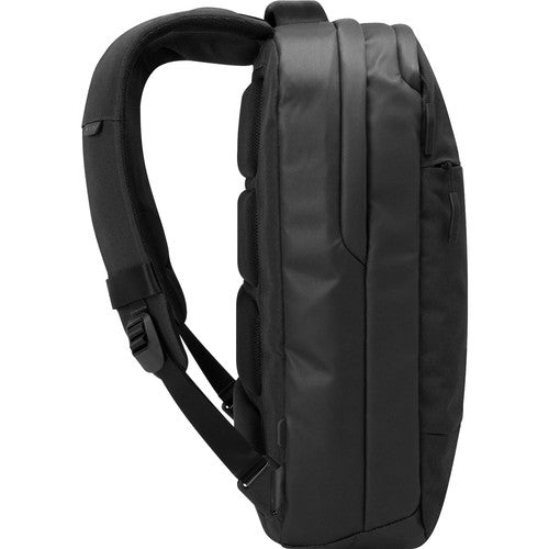 Rucsac compact Incase City pentru MacBook Pro 15", Negru - iSTYLE RO