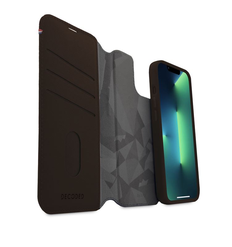 Husa de protectie Decoded cu portofel pentru iPhone 14 Plus, Piele, Maro - iSTYLE RO