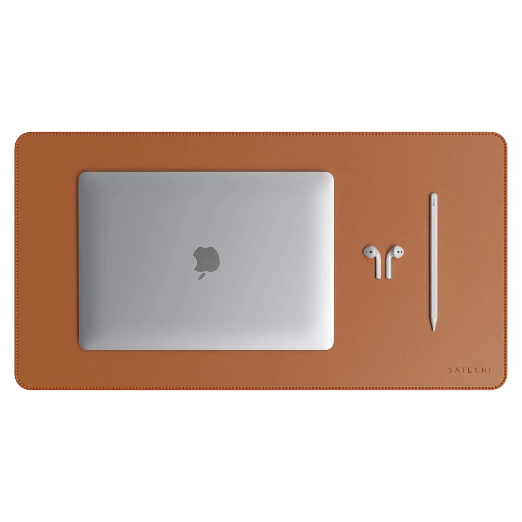 Mousepad Satechi DeskMate, Piele ecologica, Maro - iSTYLE RO