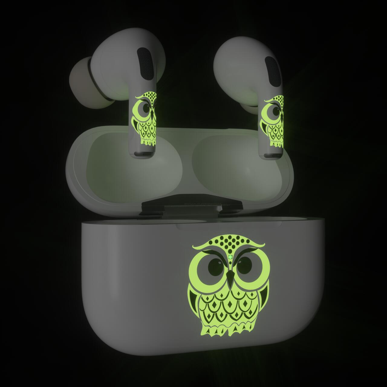 Skin NEXT ONE pentru AirPods Pro - Bufnita fosforescenta - iSTYLE RO