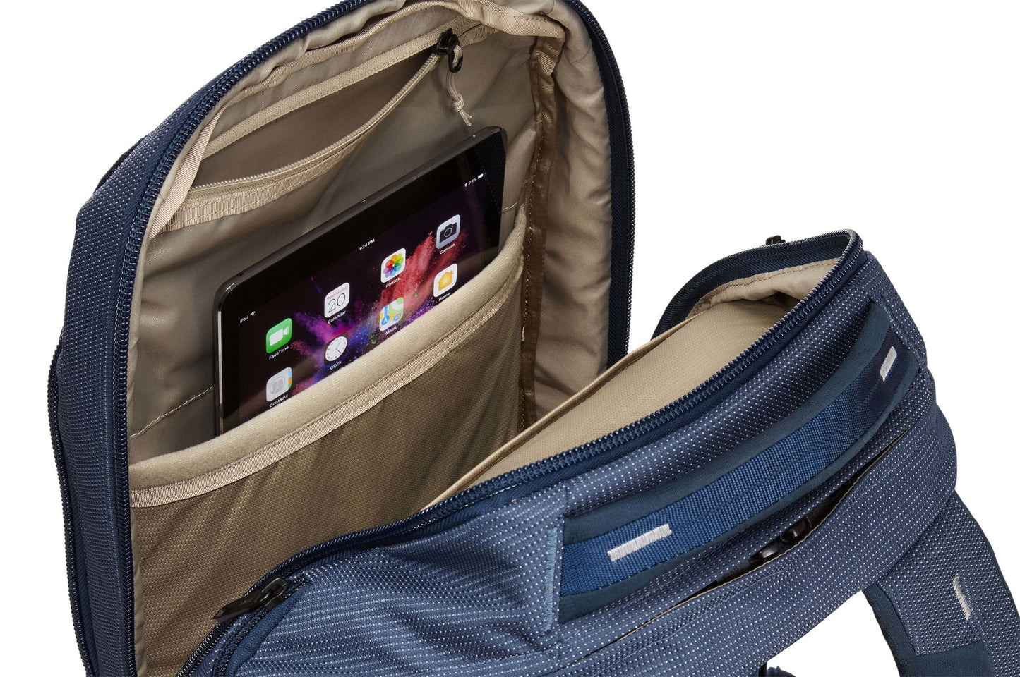 Rucsac cu compartiment laptop Thule Crossover 2 30L, Albastru - iSTYLE RO