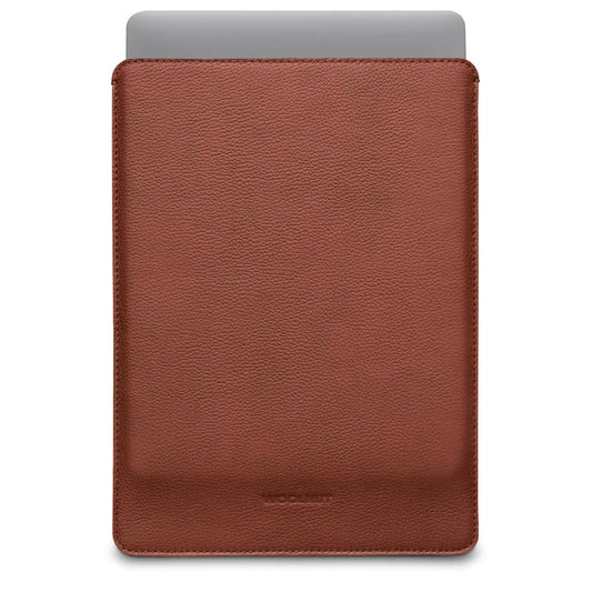 Husa de protectie Woolnut Sleeve pentru MacBook Pro 16", Piele, Cognac - iSTYLE RO