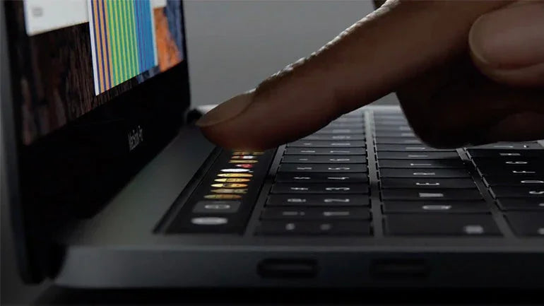 Cum sa rezolvi blocarea Touch Bar pe Mac