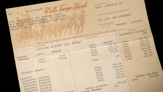 Obiecte de colecție ale lui Steve Jobs la licitație: de la biroul din garajul Apple până la primul cec