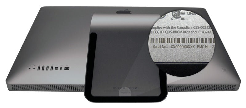 spatele unui macbook silver