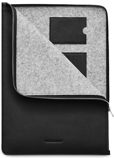 Husa de protectie Woolnut pentru MacBook Pro 16", Negru, Piele - iSTYLE RO