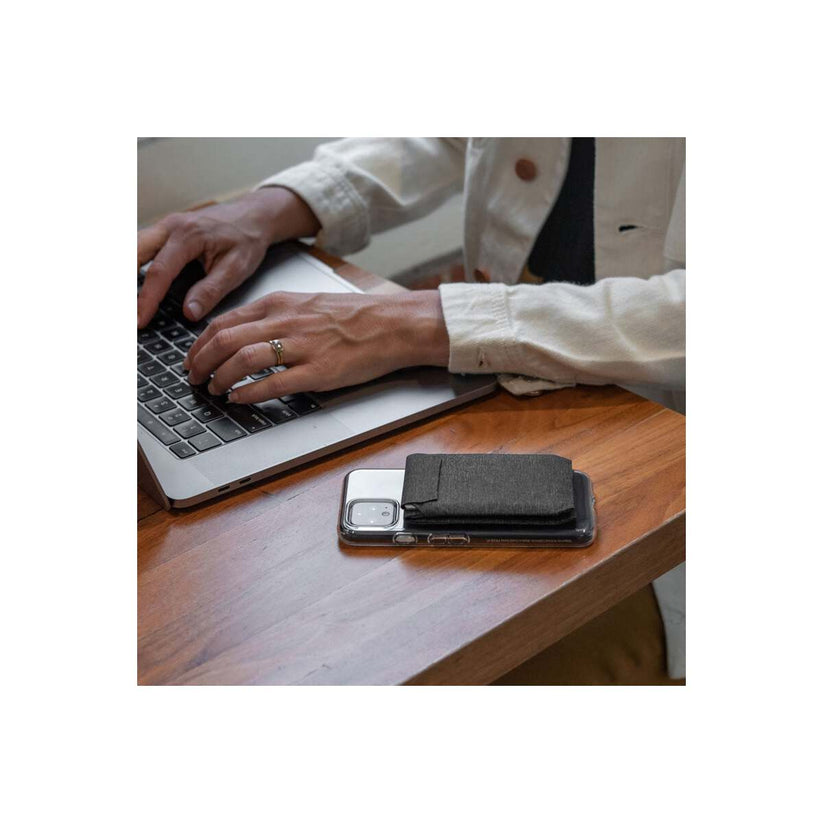 Adaptor universal mobil Peak Design - iSTYLE RO