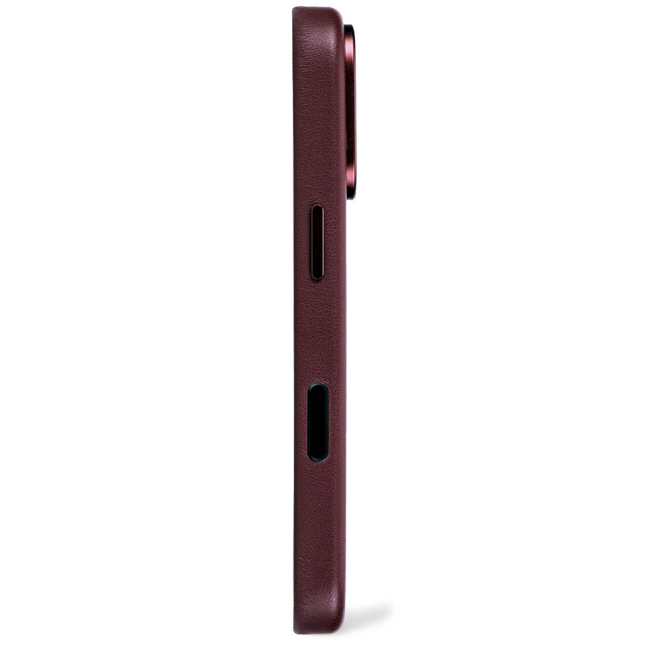 Husa de protectie DECODED pentru iPhone 17 Pro, Piele, Dark Ruby