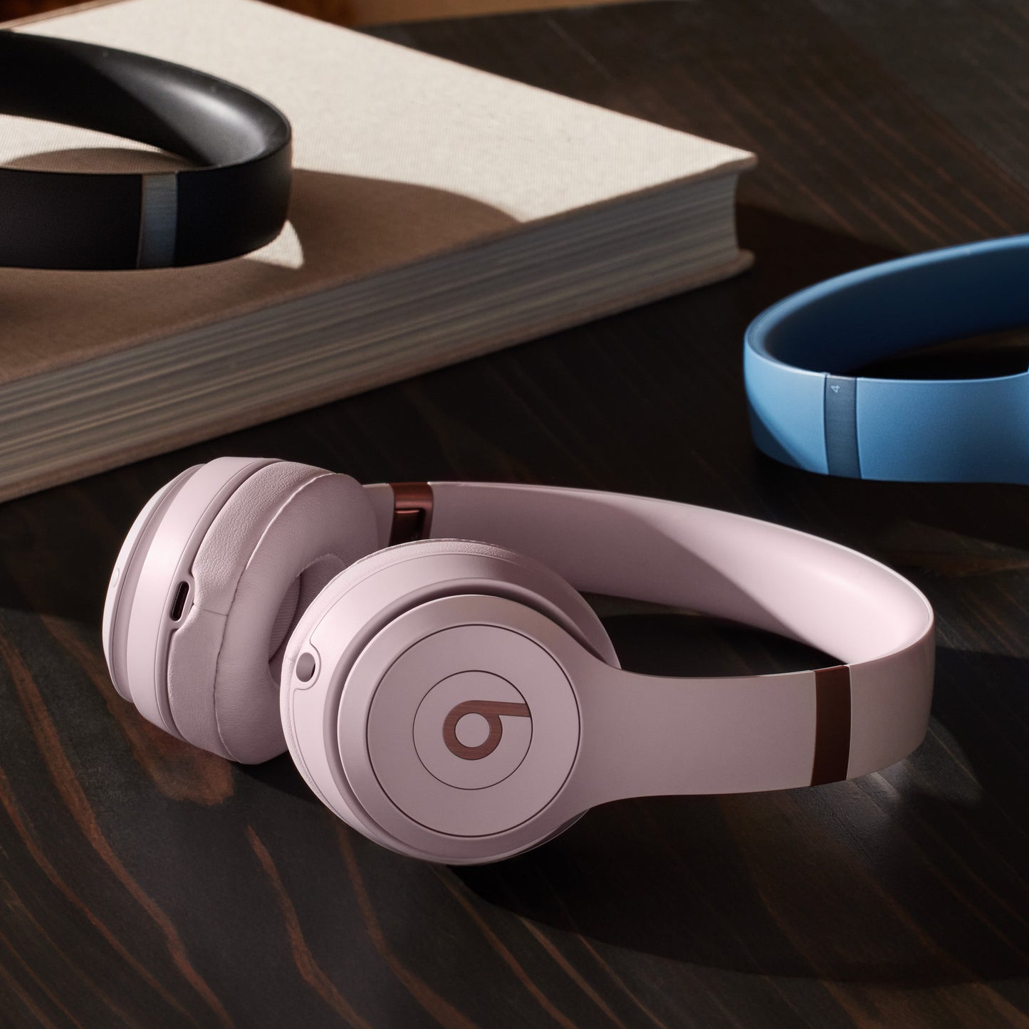 Casti On-Ear Beats Solo4 Wireless Headphones Cloud Pink