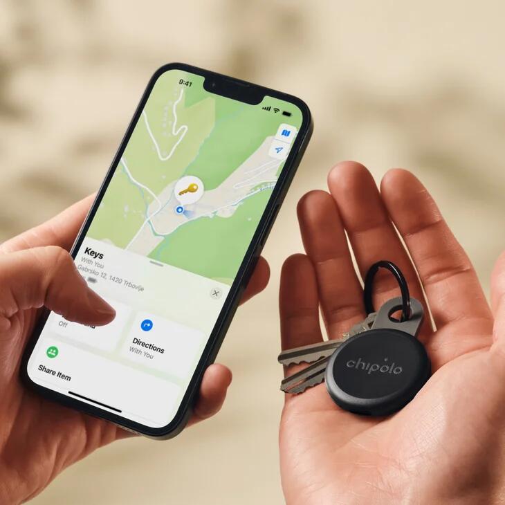 Set 4 trackere reincarcabile Chipolo LOOP, compatibile Find My, Negru