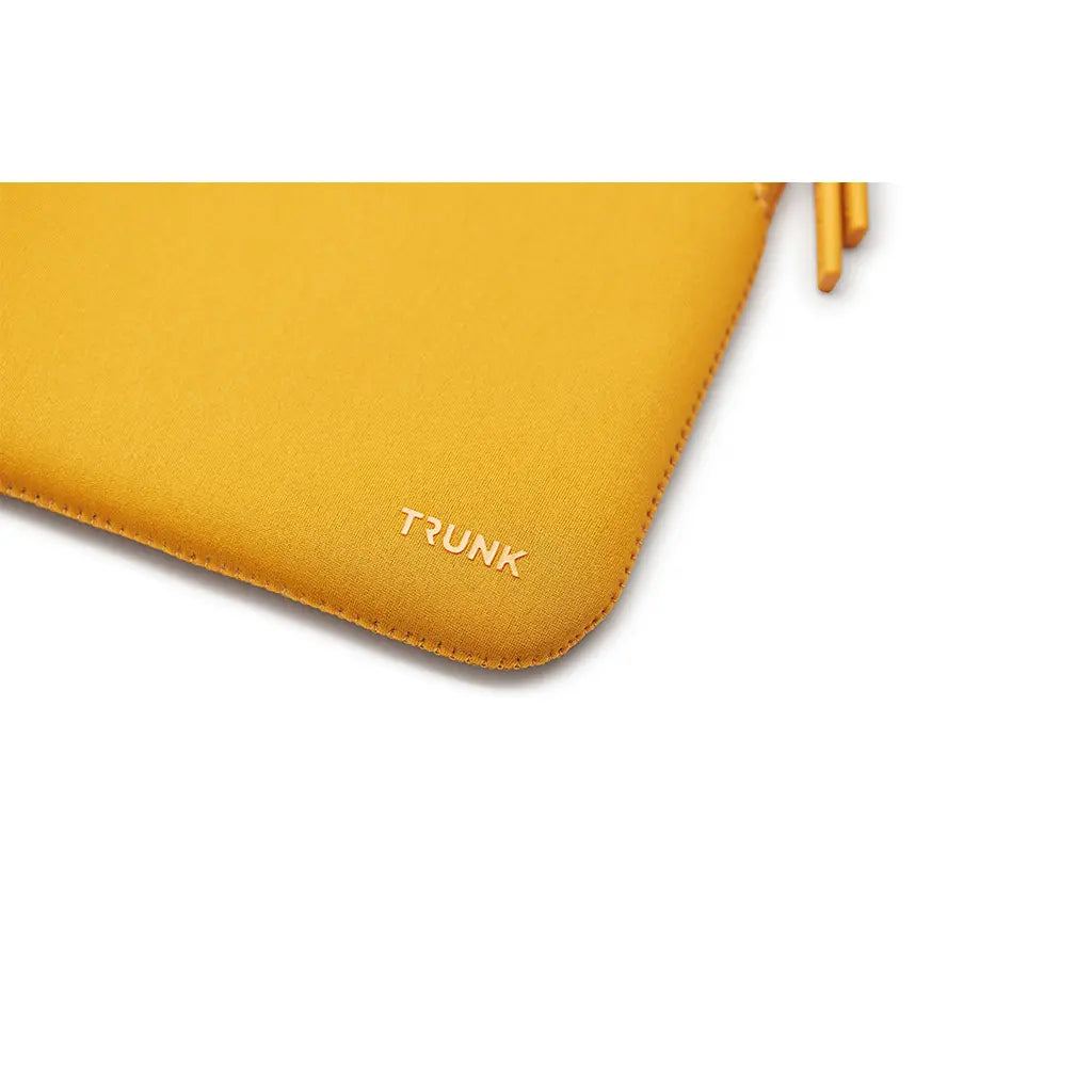 Husa de protectie TRUNK pentru MacBook 13", Neopren, Galben