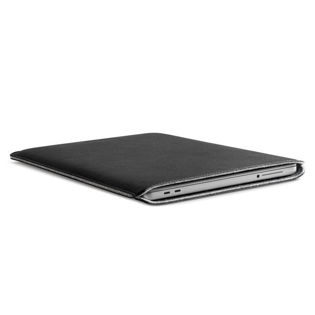 Husa de protectie WOOLNUT pentru MacBook Neo, Piele, Negru
