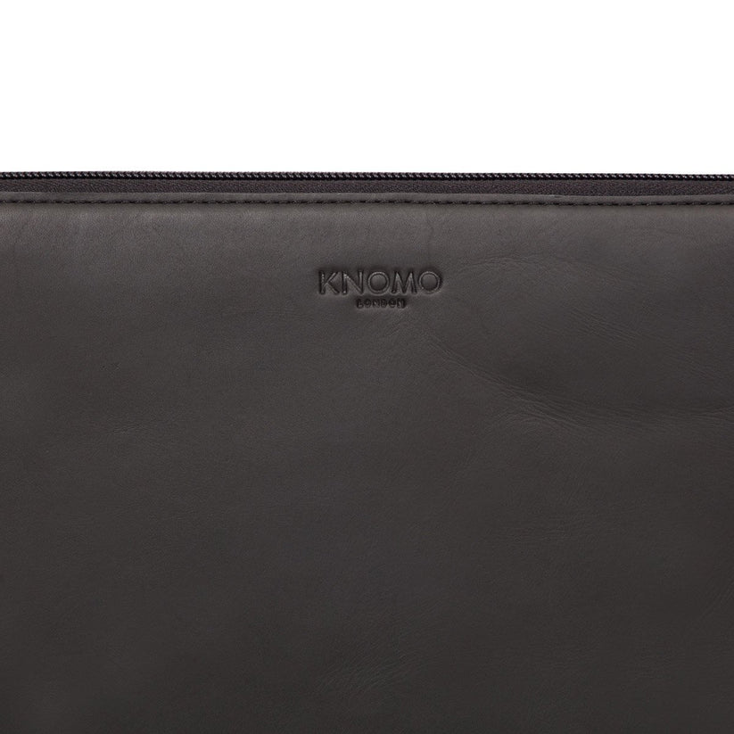 Husa de protectie Knomo BARBICAN pentru MacBook Pro 15", Piele, Negru - iSTYLE RO