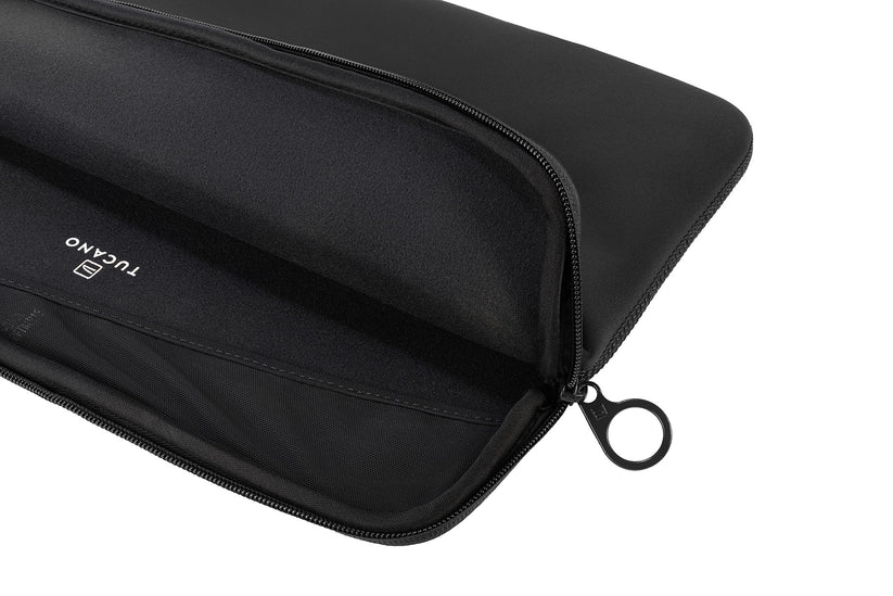 Husa de protectie Tucano Top pentru MacBook 16" - Negru - iSTYLE RO