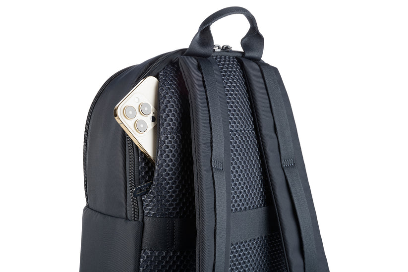 Rucsac Tucano cu elemente de piele, 16", Bleumarin/Negru - iSTYLE RO