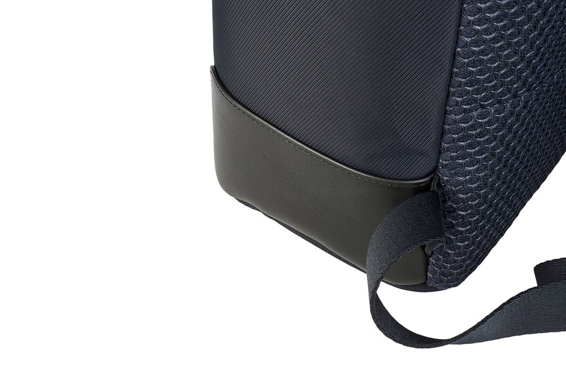 Rucsac Tucano cu elemente de piele, 16", Bleumarin/Negru - iSTYLE RO