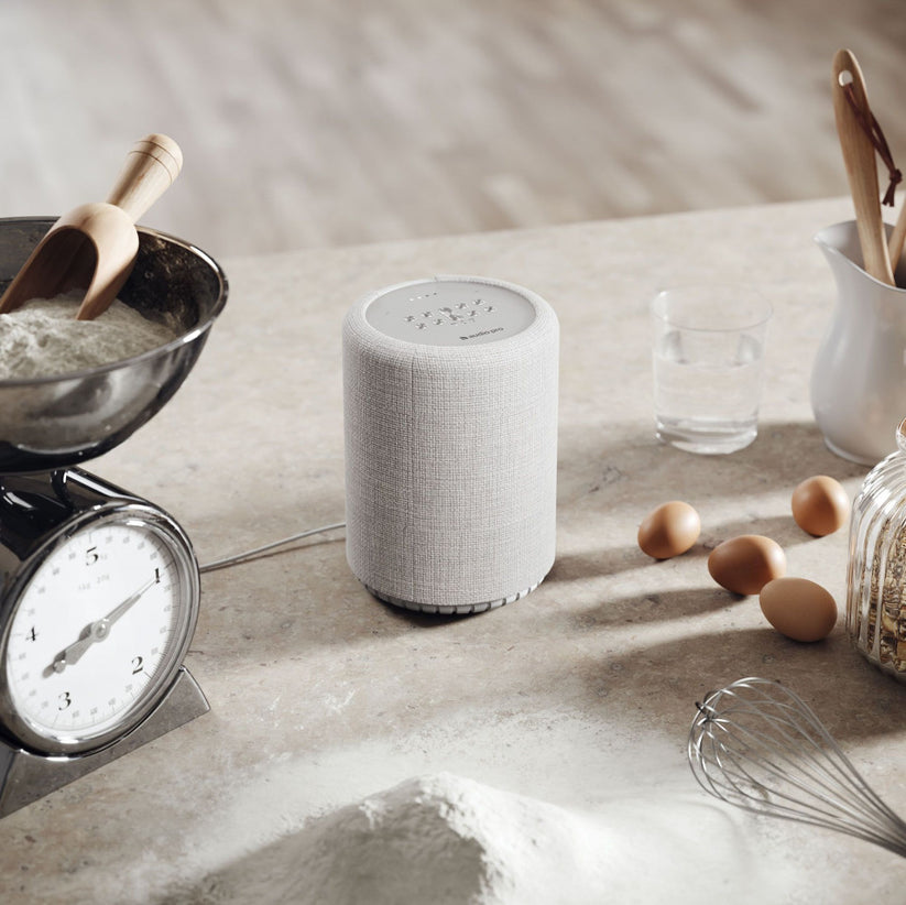 Boxa portabila Audio Pro G10 AirPlay 2, Google Assistant & Cast & BT, Light Grey - iSTYLE RO