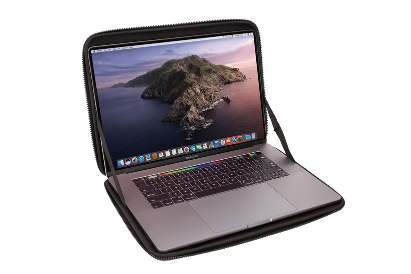 Carcasa de protectie Thule Gauntlet pentru MacBook 16", Albastru - iSTYLE RO