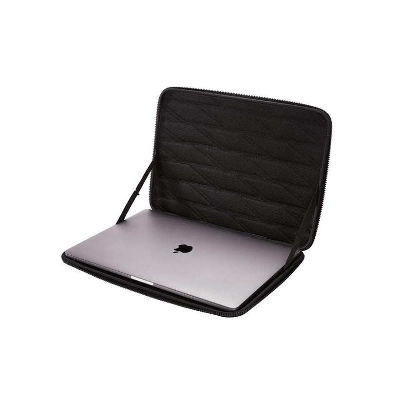 Carcasa de protectie Thule Gauntlet pentru MacBook 16", Negru - iSTYLE RO