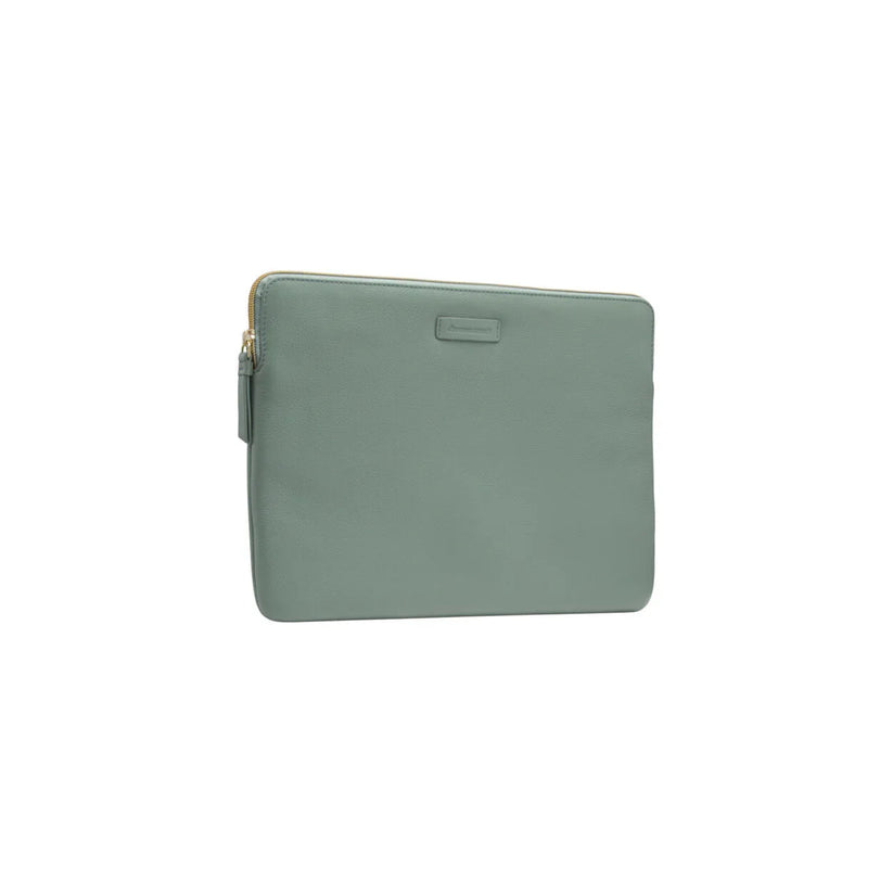 Husa dbramante1928 Paris pentru MacBook Pro 13"/MacBook Air 13", Piele, Verde - iSTYLE RO