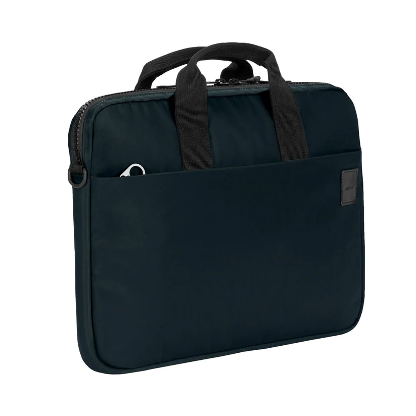 Geanta laptop Incase Compass Brief 15inch w/Flight Nylon - Negru - iSTYLE RO