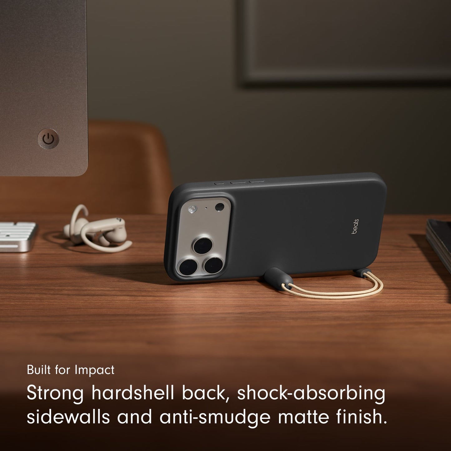 Husa de protectie Apple Beats pentru iPhone 17 Pro Max cu suport, MagSafe și control al camerei, Granite Gray