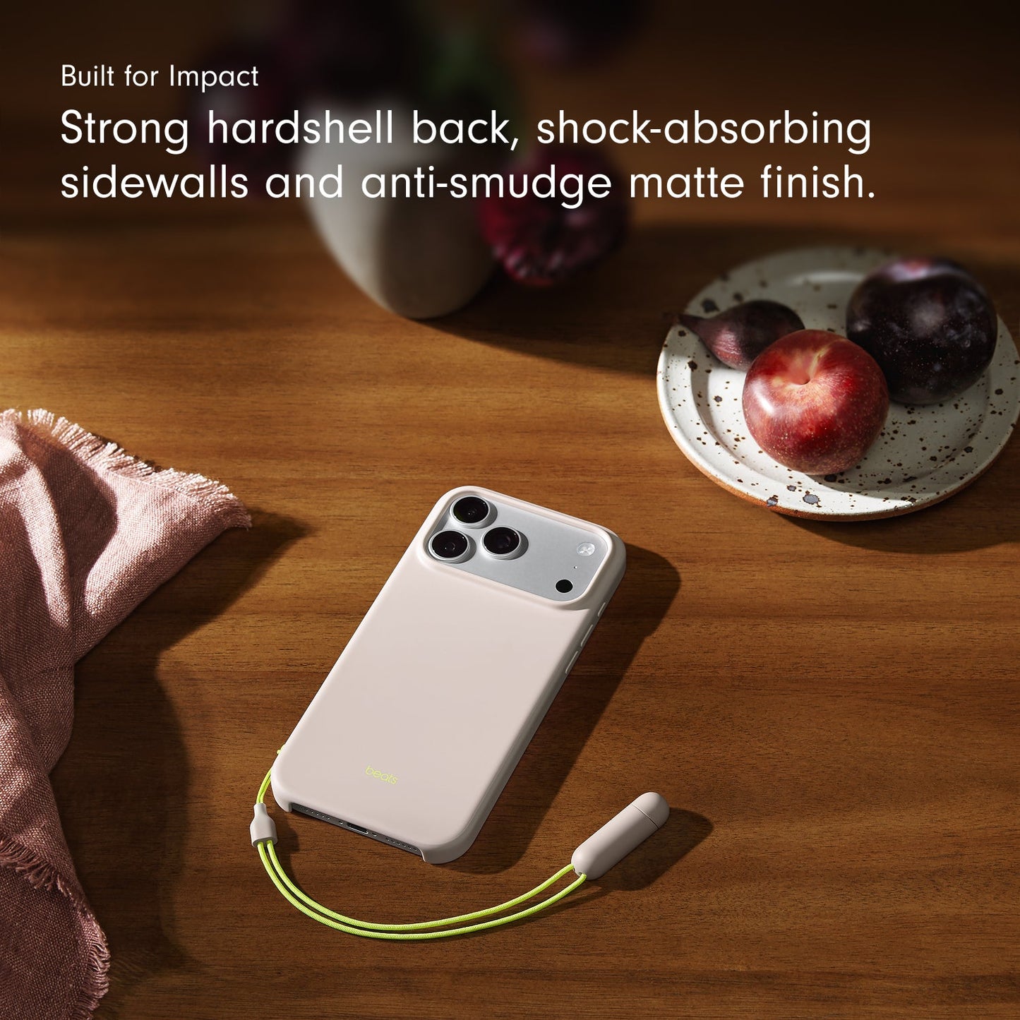 Husa de protectie Apple Beats pentru iPhone 17 Pro Max cu suport, MagSafe și control al camerei, Lime Stone