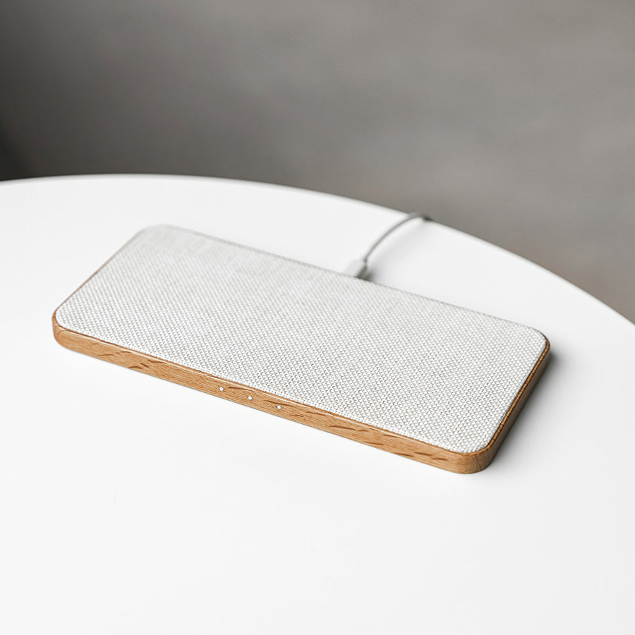 Statie de incarcare Woodcessories MultiPad Wireless 3in1, Oak/Fabric - iSTYLE RO