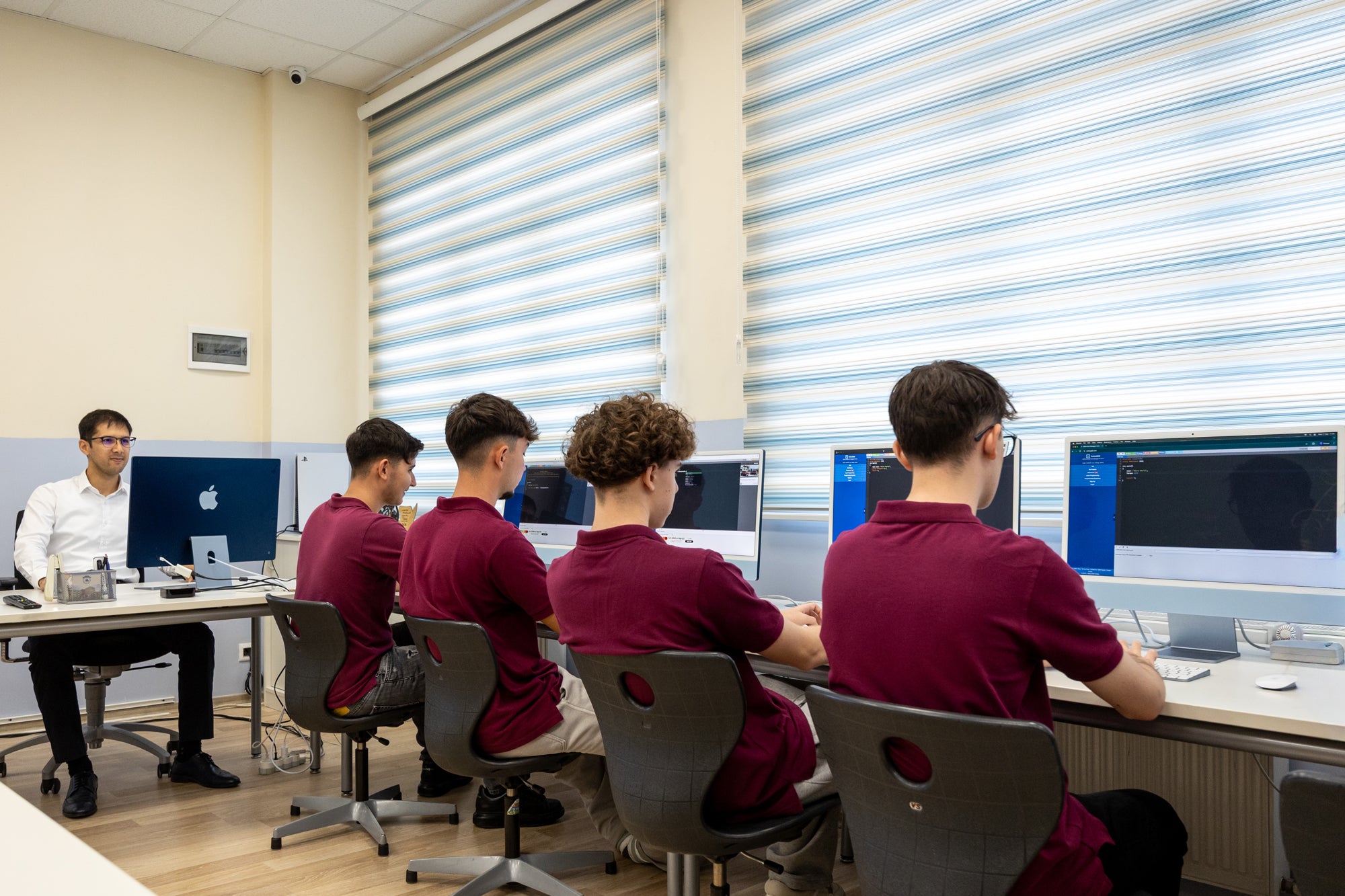 Liceul Teoretic Internațional de Informatică București