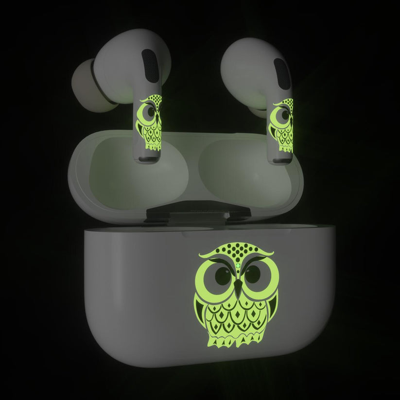 Skin NEXT ONE pentru AirPods Pro - Bufnita fosforescenta - iSTYLE RO