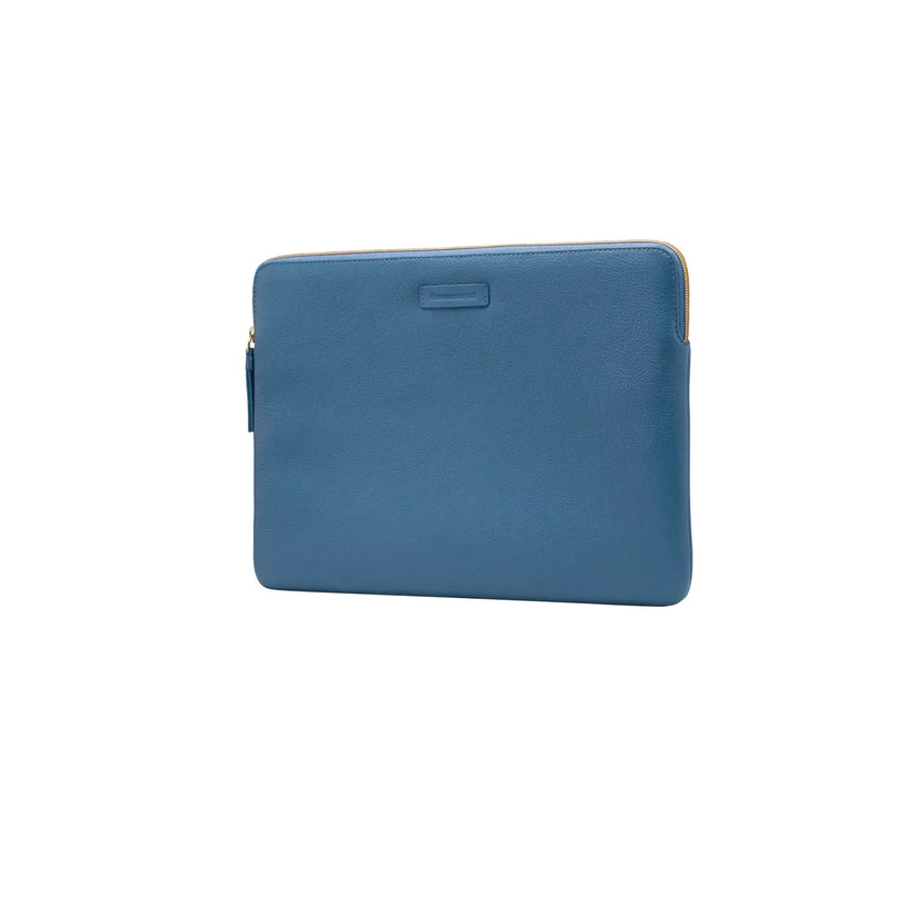 Husa dbramante1928 Paris pentru MacBook Pro 13"/MacBook Air 13", Piele, Bleumarin - iSTYLE RO
