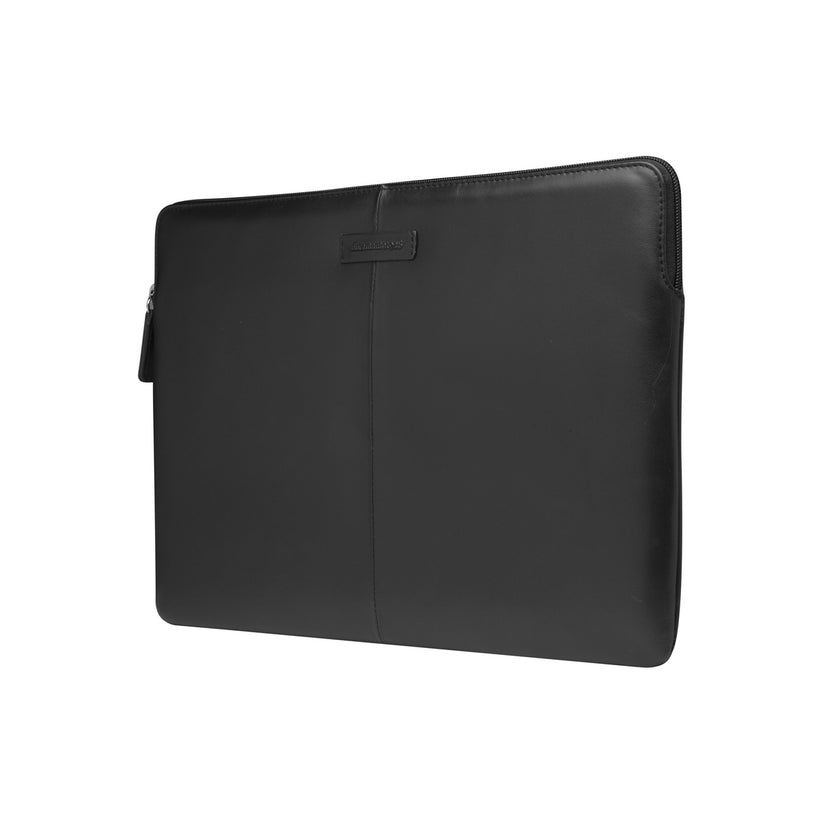 Husa dbramante1928 Skagen Pro gen.2 pentru MacBook Pro 16" Negru - iSTYLE RO