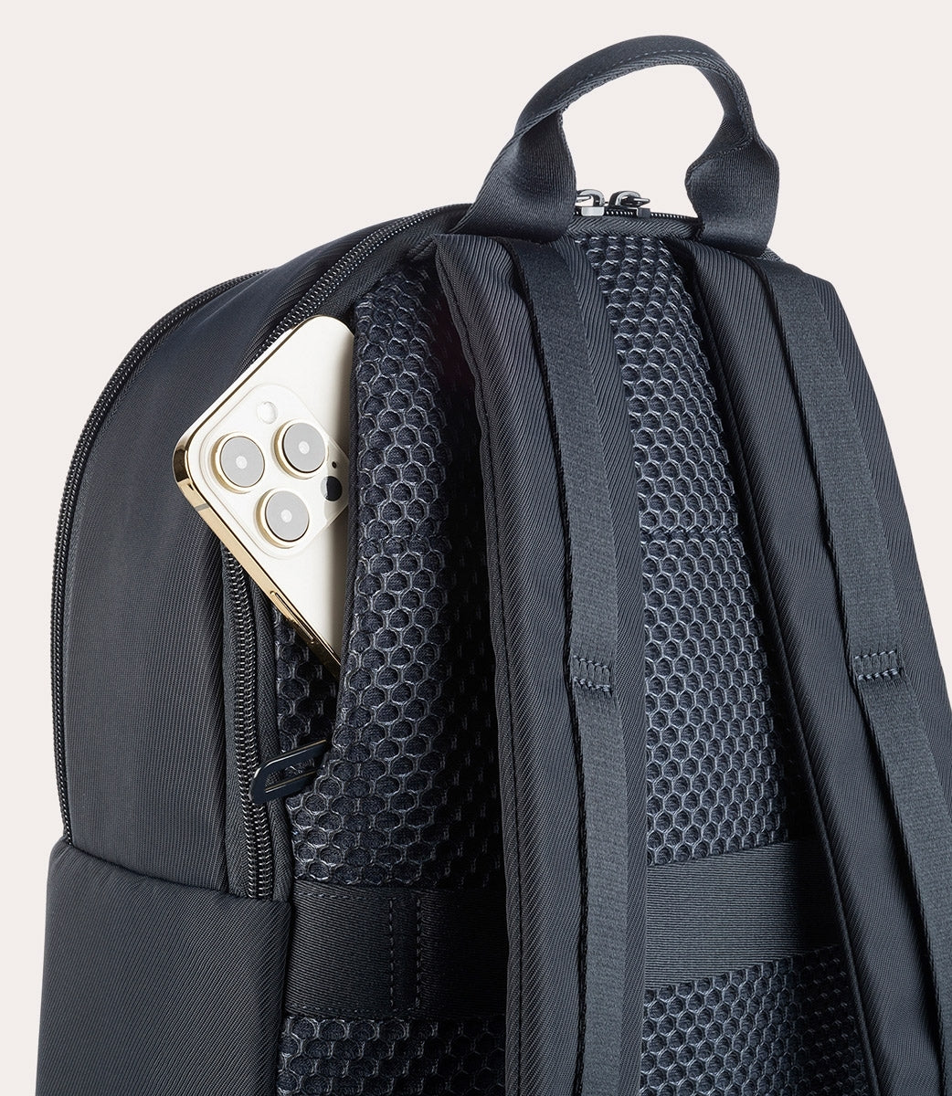 Rucsac Tucano cu elemente de piele, 16", Bleumarin/Negru - iSTYLE RO