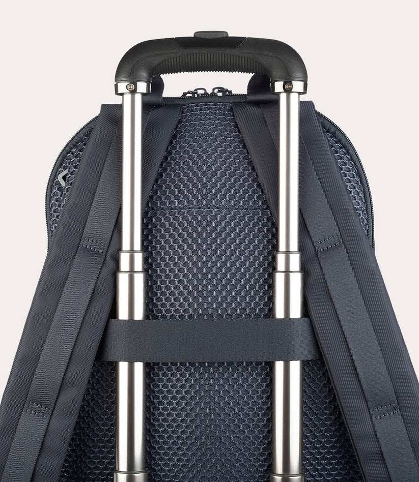 Rucsac Tucano cu elemente de piele, 16", Bleumarin/Negru - iSTYLE RO