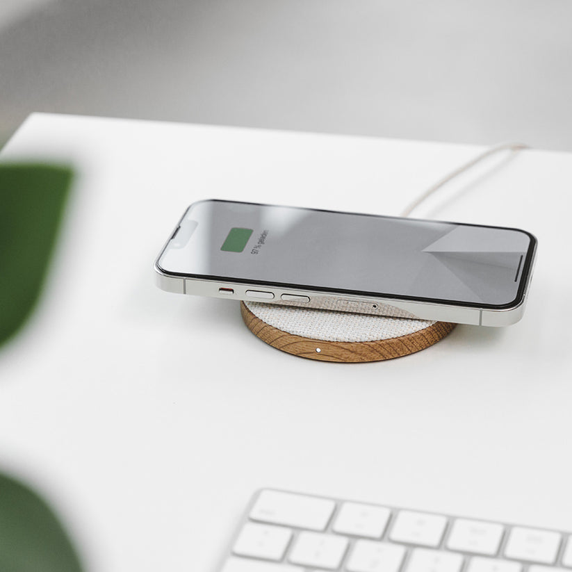Statie de incarcare Woodcessories EcoPad Wireless, Oak/Fabric - iSTYLE RO