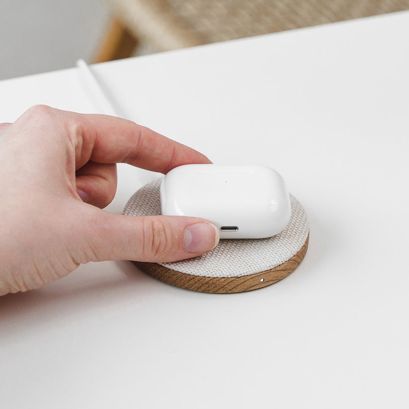 Statie de incarcare Woodcessories EcoPad Wireless, Oak/Fabric - iSTYLE RO
