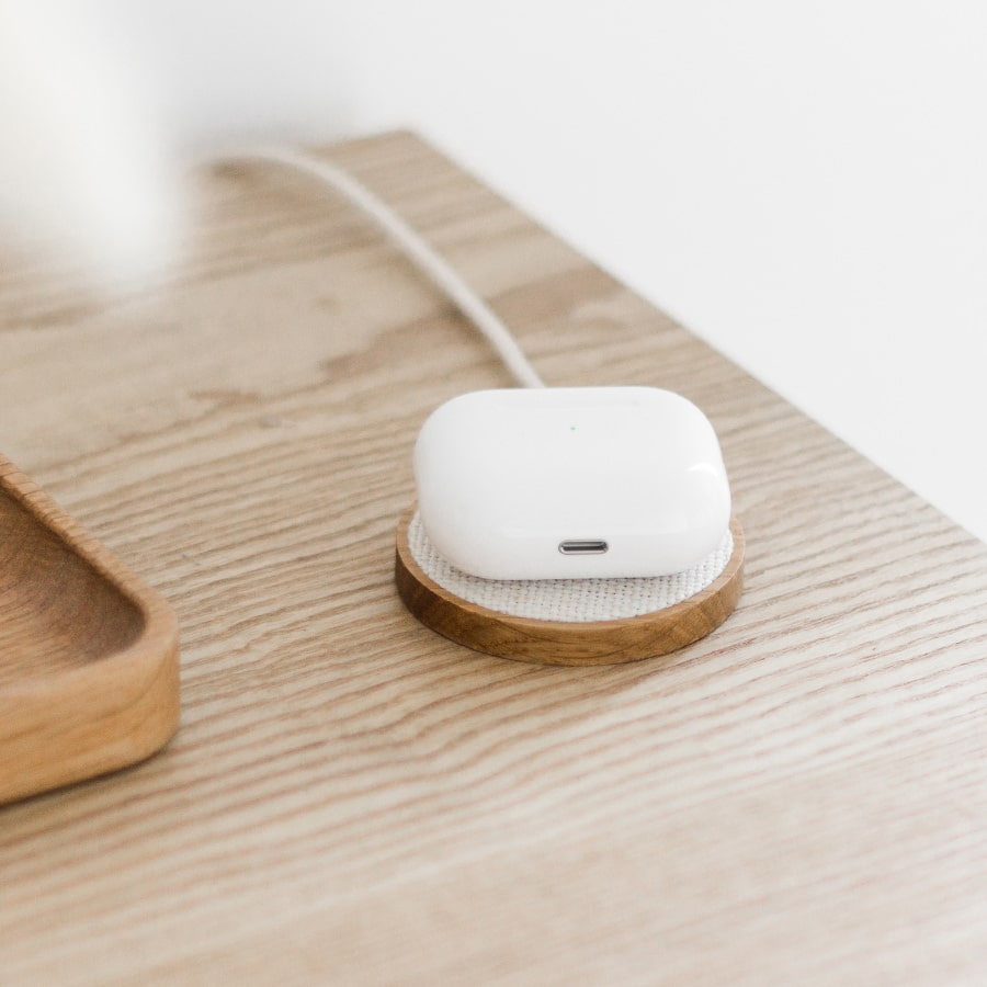 Incarcator wireless Woodcessories MagPad, Oak/Fabric - iSTYLE RO
