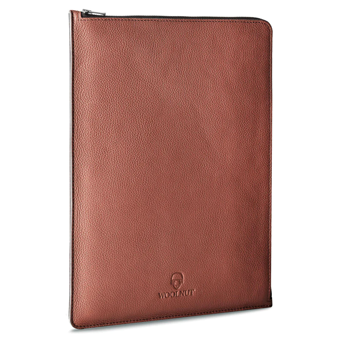 Husa de protectie Woolnut Folio pentru MacBook Pro 16", Piele, Cognac - iSTYLE RO