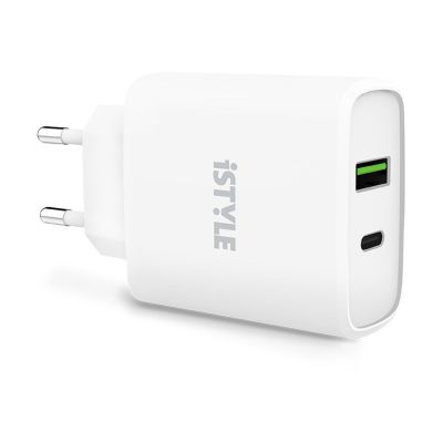 Adator priza iStyle 38W Pro Charger (20W USB-C; 18W USB-A)