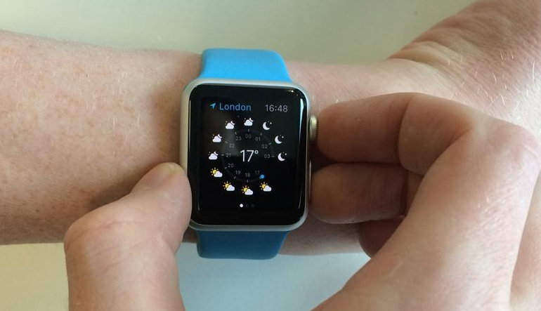apple watch pe o mana